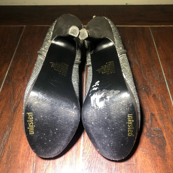 ‼️NEW‼️Sequenced Silver Platform Booties- NEW - Picture 5 of 5